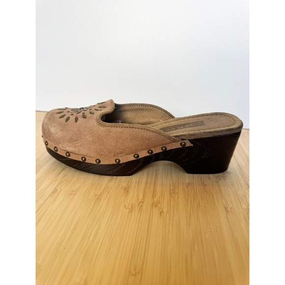Ellemenno Tan Studded Suede Wood Clogs Mule Shoes Brown Size 7 - Picture 3 of 6